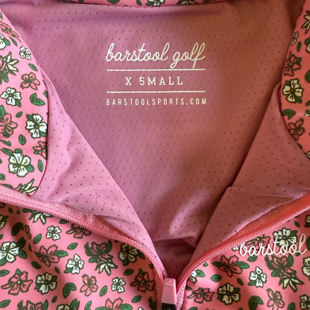 Barstool Sports Floral Printed Sleeveless Quarter Zip Tank Top - Picture 4 of 4